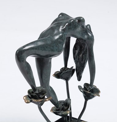 Lot 670 - Lorenzo Quinn - A bonded bronze on black marble 'Rose'.