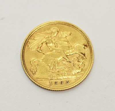 Lot 198 - A 1905 gold half sovereign