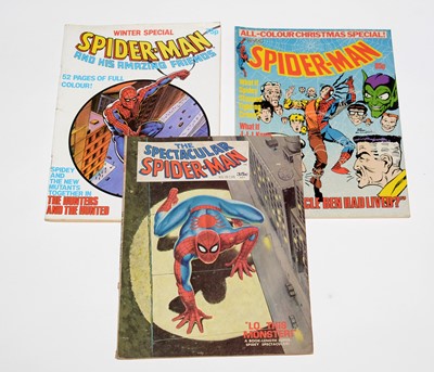 Lot 92 - Marvel Comics.