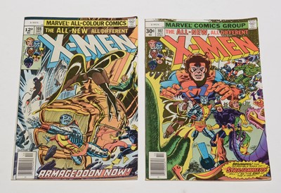 Lot 214 - Marvel Comics.