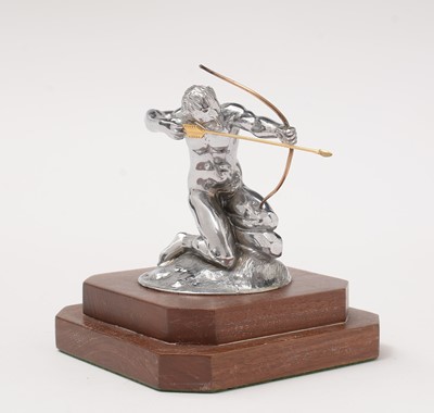 Lot 388 - An Art Deco Pierce-Arrow car mascot