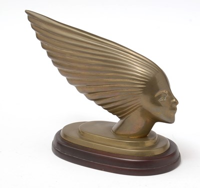 Lot 393 - An Art Deco style Victoire car mascot