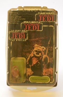 Lot 274 - Star Wars Return of the Jedi Wicket W. Warrick carded figure