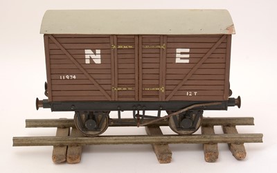 Lot 296 - A scratch-built 3 1/2in gauge locomotive and wagon