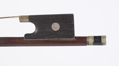 Lot 21 - German Maggini style violin