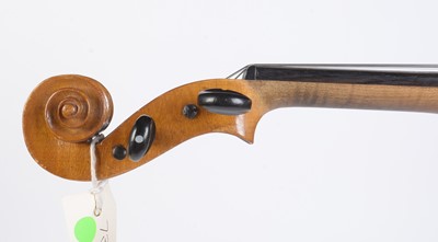 Lot 21 - German Maggini style violin