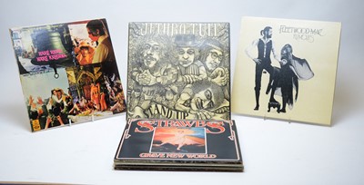 Lot 981 - Mixed LPs