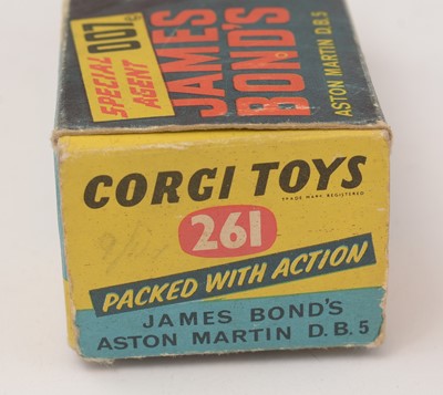 Lot 321 - Corgi James Bond 007 Aston Martin DB5 boxed