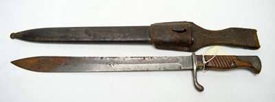 Lot 445 - A German WWI Mauser bayonet