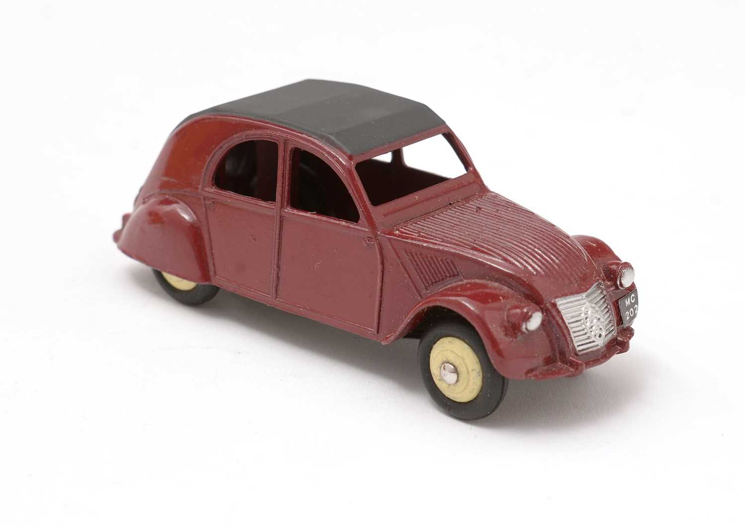 Lot 323 - Dinky Toys 2 CV. Citroen, 24T