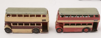 Lot 337 - Dinky toys vehicles