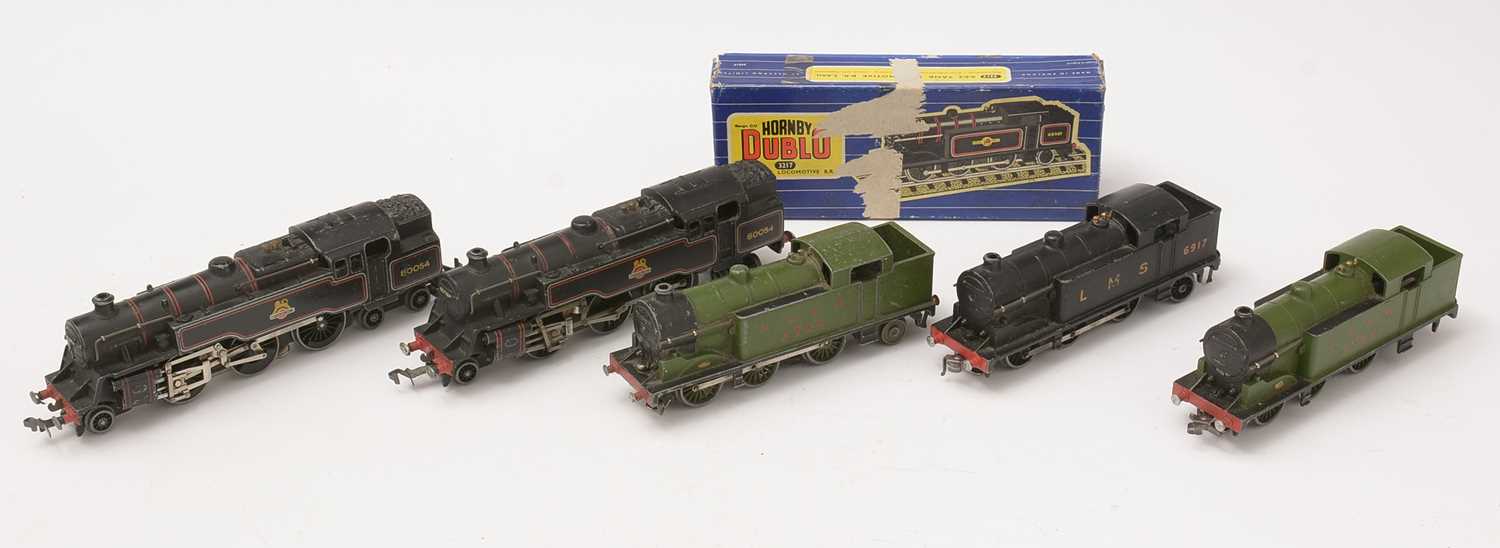 Lot 132 - Hornby Dublo OO-gauge locomotives