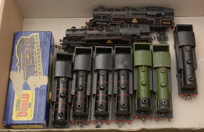 Lot 132 - Hornby Dublo OO-gauge locomotives