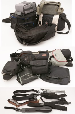 Lot 372 - Camera bags