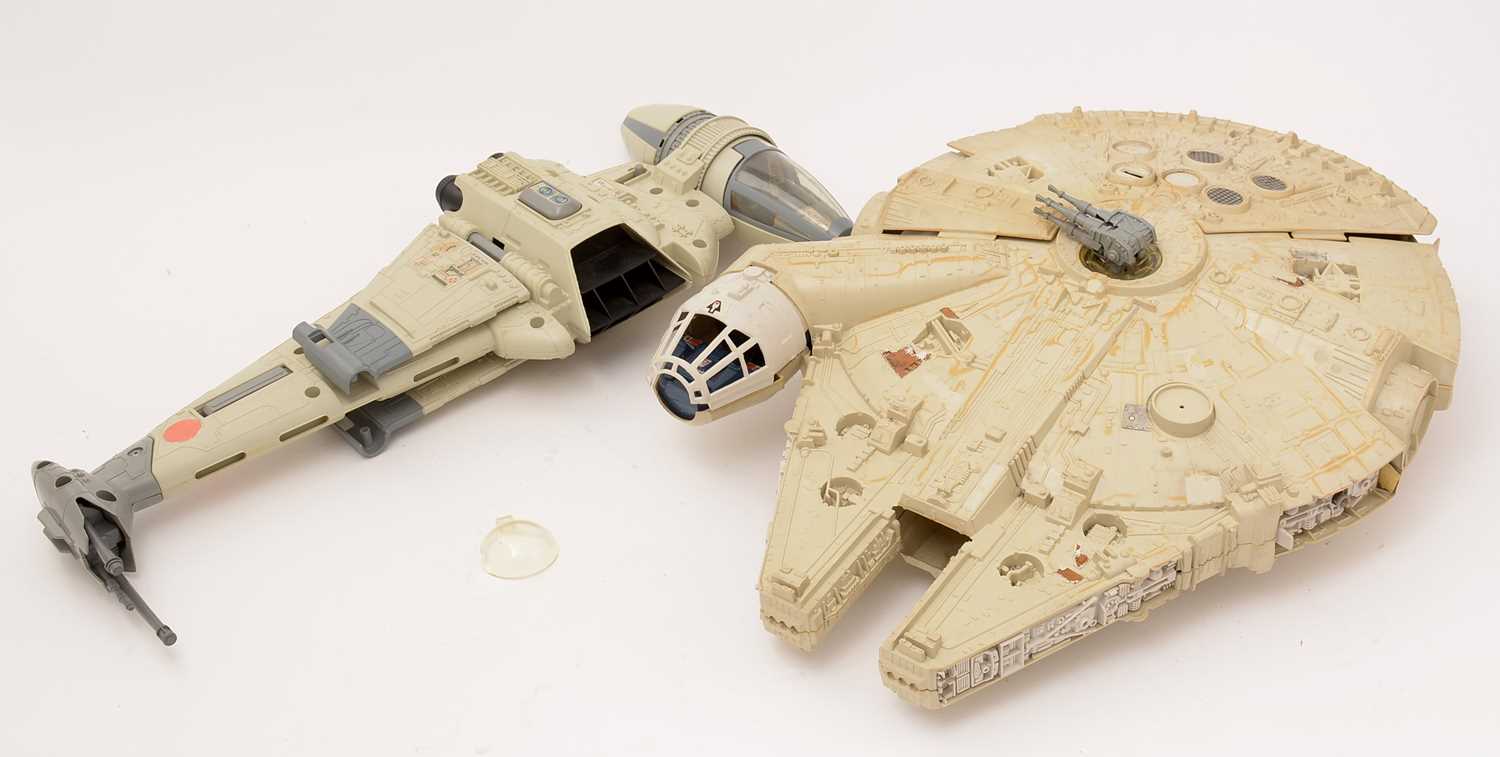 Lot 316 - Palitoy Star Wars vehicles