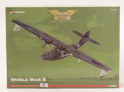 Lot 32 - Corgi The Aviation Archive