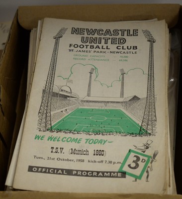 Lot 375 - A collection of Newcastle United F.C. and other football programmes.