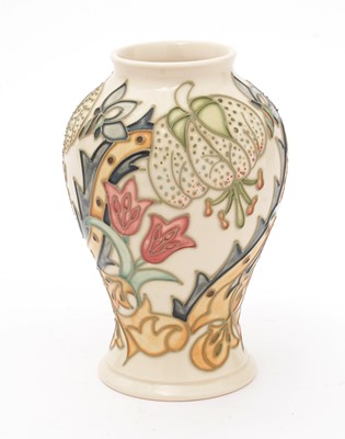 Lot 465 - Moorcroft Golden Lily vase
