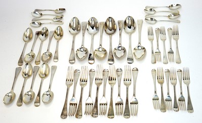Lot 149 - A Victorian silver suite of spoons and forks