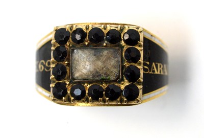 Lot 133 - A George III mourning ring