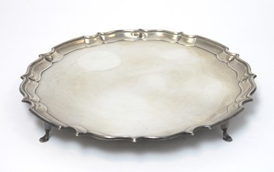 Lot 163 - A George V silver salver
