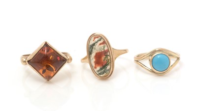 Lot 337 - Three decorative rings