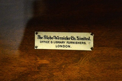 Lot 83 - A Globe-Wernicke oak five-tier bookcase