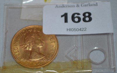 Lot 168 - An Elizabeth II gold sovereign, 1963.