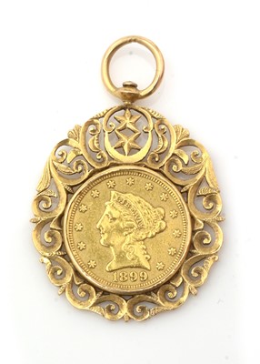 Lot 134 - A gold $2 1/2 pendnat