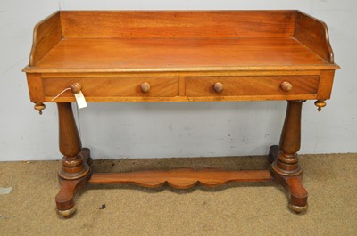 Lot 13 - A Victorian mahogany washstand.