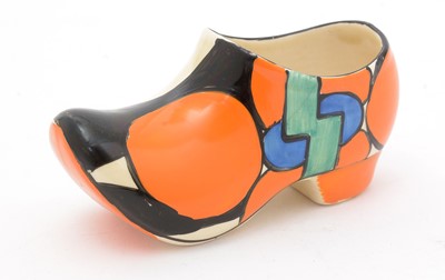 Lot 507 - Clarice Cliff Picasso flower clog