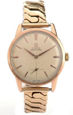Lot 372 - Omega Seamaster: a gilt cased wristwatch