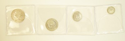 Lot 1038 - A George IV (1820-1830) Maundy set.