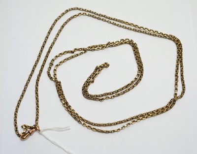 Lot 173 - A 19th Century yellow metal muff chain
