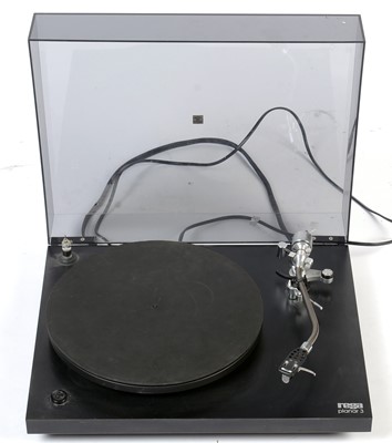 Lot 139 - Rega Planar 3 turntable