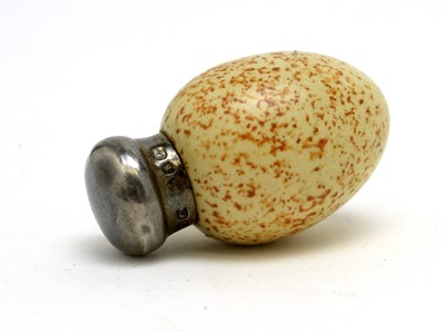Lot 632 - A Victorian silver and porcelain scent bottle, by Saunders & Shepherd