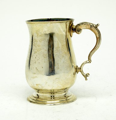 Lot 558 - A George III silver tankard, by Hester Bateman