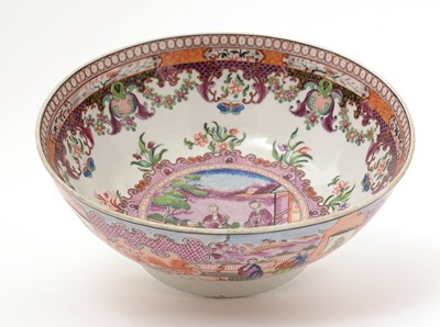 Lot 766 - A New Hall Boy in the Window pattern Punch Bowl