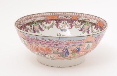 Lot 766 - A New Hall Boy in the Window pattern Punch Bowl