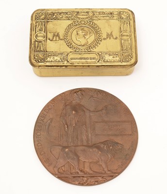 Lot 993 - WWI Commemoration plaque and Christmas tin