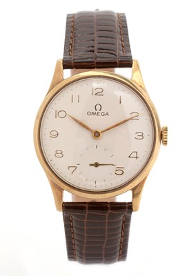 Lot 392 - Omega: a 9ct yellow gold cased wristwatch