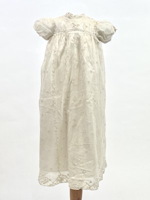Lot 816 - Edwardian baby dresses