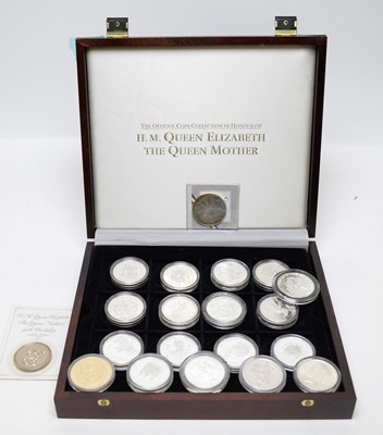 Lot 161 - A cased H.M. Queen Elizabeth The Queen Mother Coin Collection.