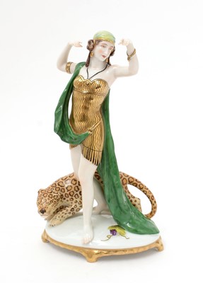 Lot 804 - Sitzendorf Art Nouveau Figure