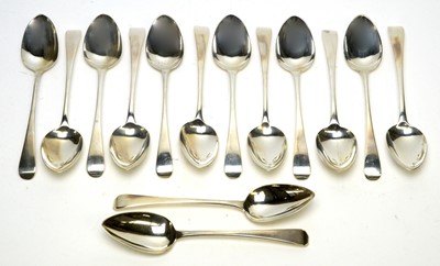 Lot 553 - Twelve Georgian silver tablespoons, various makers