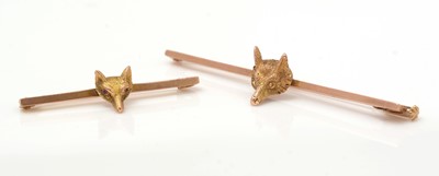 Lot 416 - Two early 20th Century fox pattern brooches