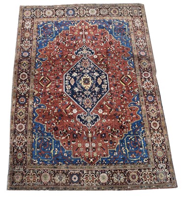 Lot 706 - A Farahan rug