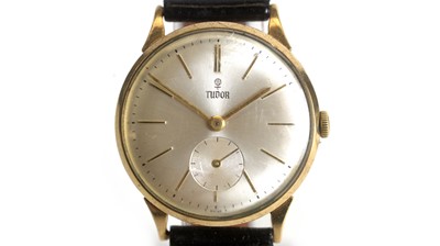 Lot 513 - Tudor: a 9ct yellow gold cased manual wristwatch