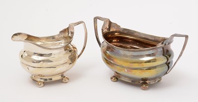 Lot 100 - A George III silver jug and two-handled bowl