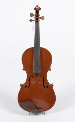 Lot 33 - Chinese Violin Zhi Ling Liang Guangzhou